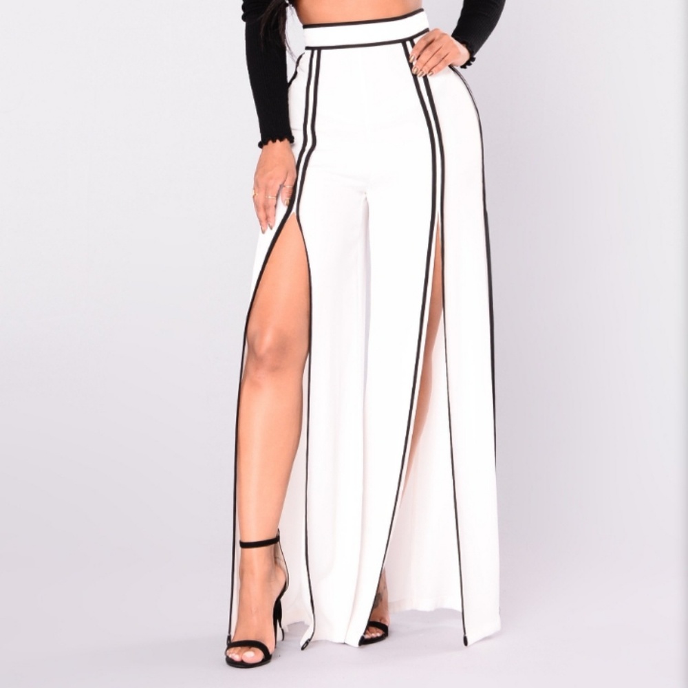 New White Front Slit Pants
